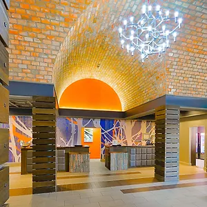 https://embassy-suites-by-hilton-denver-stapleton.seedenverhotels.com